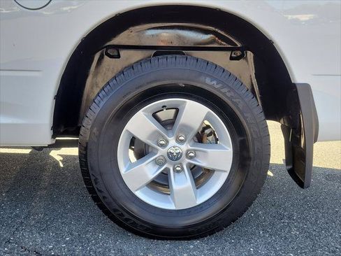 Certified 2019 RAM 1500 Express RWD image 18