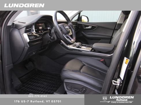 Used 2023 Audi Q7 3.0T Premium AWD/4WD image 18