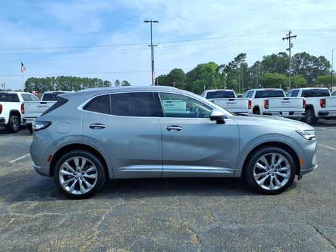 Used 2023 Buick Envision Avenir AWD/4WD image 3