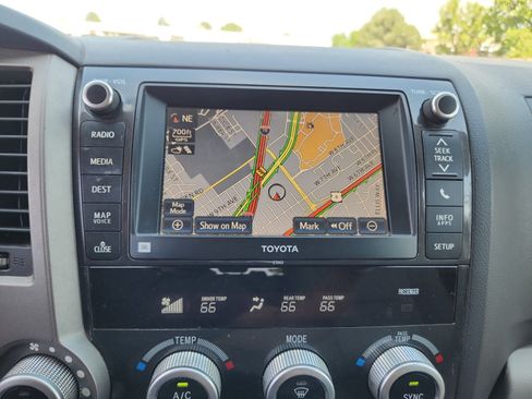 Used 2013 Toyota Sequoia Limited AWD/4WD image 28