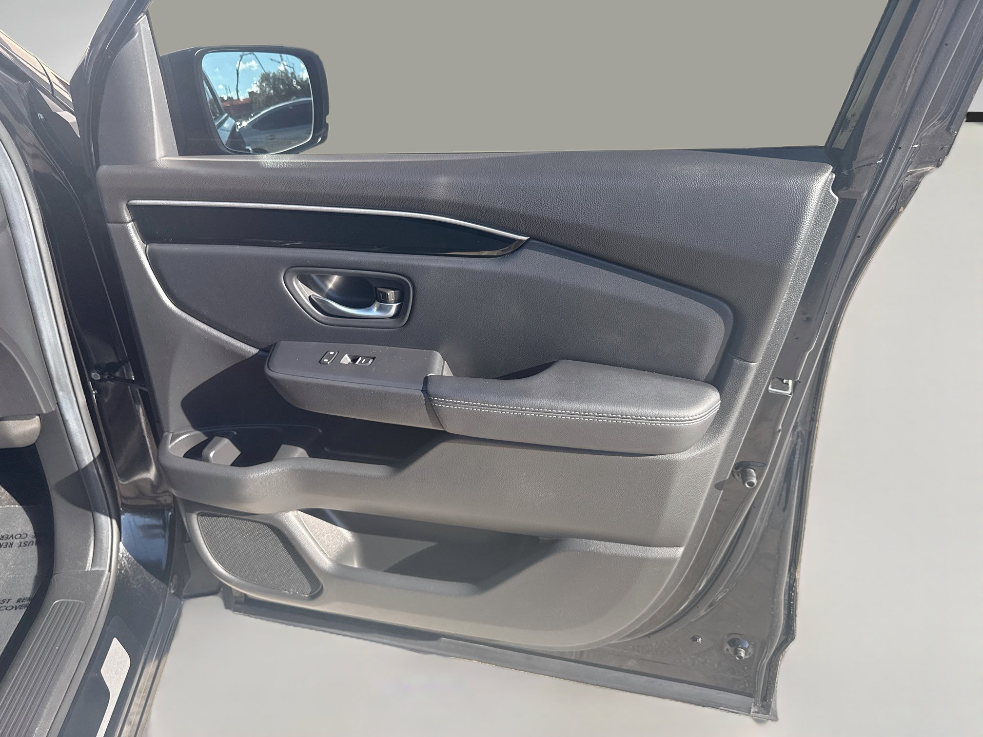 Used 2025 Honda Pilot EX-L image 33