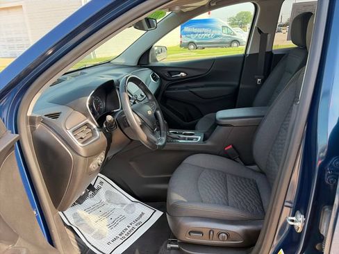 Used 2021 Chevrolet Equinox LT FWD image 9