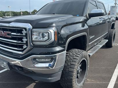 Used 2017 GMC Sierra 1500 SLT w/ SLT Premium Package
