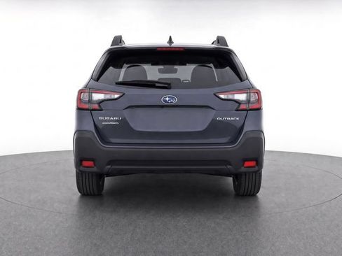Used 2023 Subaru Outback Premium AWD/4WD image 7