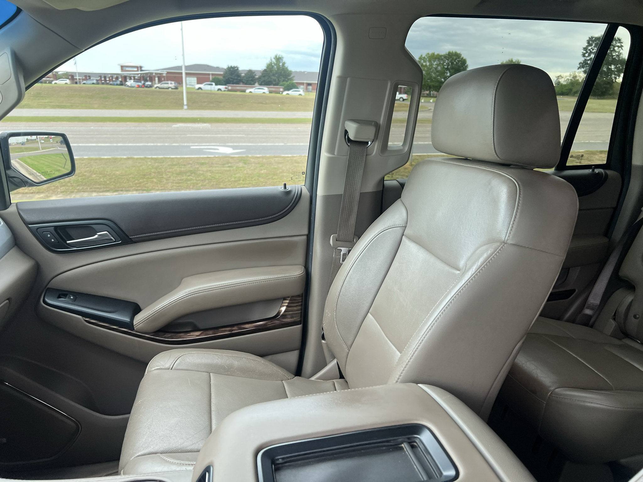 Used 2015 GMC Yukon SLT w/ Open Road Package RWD image 24
