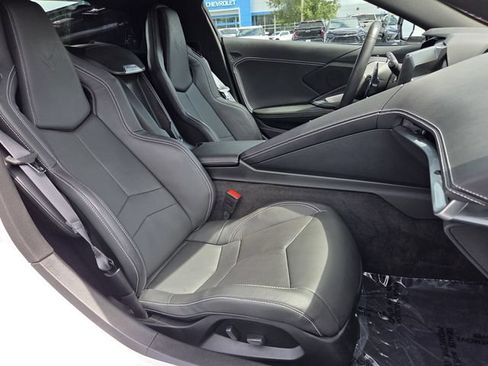 Used 2023 Chevrolet Corvette Stingray Coupe w/ 1LT RWD image 13
