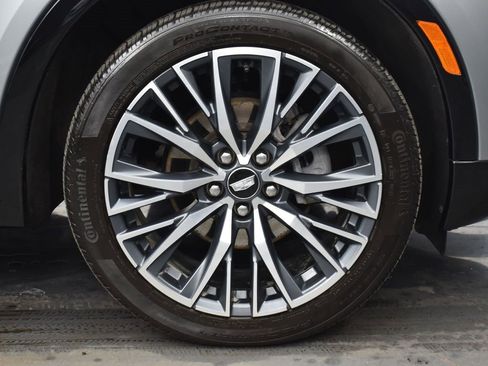 Used 2024 Cadillac XT4 Sport image 9