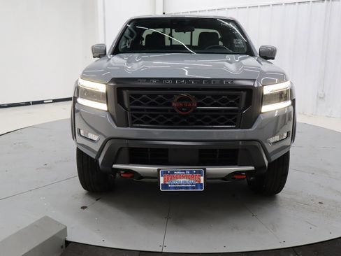 Used 2023 Nissan Frontier PRO-4X w/ Pro Convenience Package image 6