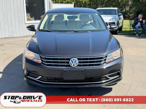 Used 2019 Volkswagen Passat 2.0T Wolfsburg w/ Wheels & Sunroof Package FWD image 8