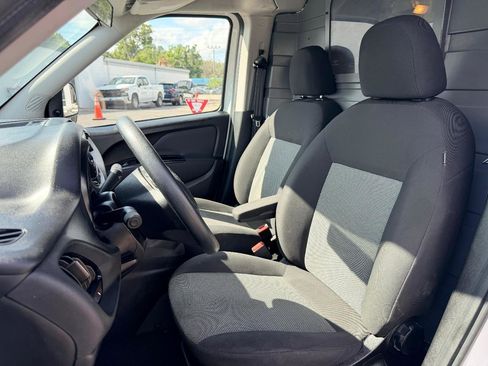 Used 2019 RAM ProMaster City Tradesman FWD image 25