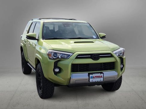 Certified 2023 Toyota 4Runner TRD Off-Road Premium w/ Moonroof Package AWD/4WD image 3