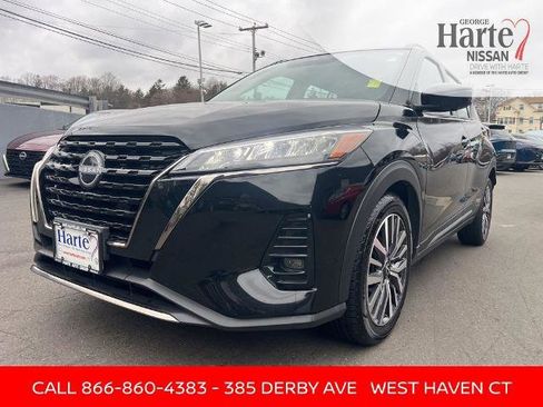 Certified 2024 Nissan Kicks SR image 1