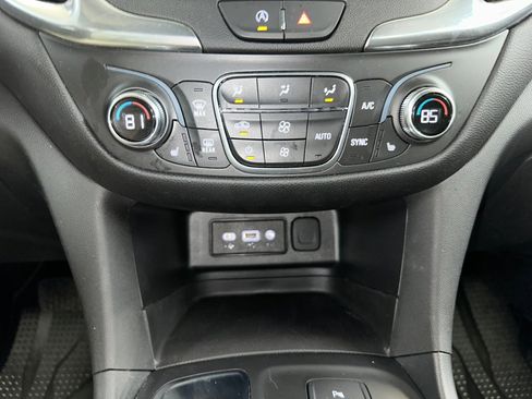 Certified 2022 Chevrolet Equinox LT image 13