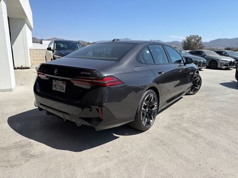 Used 2024 BMW i5 M60 w/ Premium Package AWD/4WD image 4