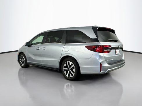 Used 2026 Honda Odyssey EX-L image 5