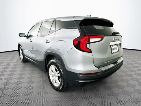 Used 2024 GMC Terrain SLE FWD image 6