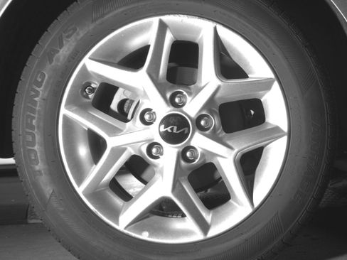 Used 2025 Kia Soul LX w/ LX Technology Package FWD image 22