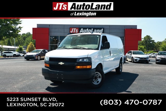 Used 2021 Chevrolet Express 2500 w/ Driver Convenience Package RWD image 1
