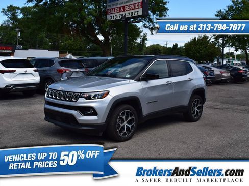 Used 2024 Jeep Compass Limited w/ Sun and Sound Group AWD/4WD image 1