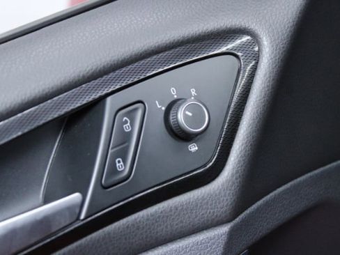 Used 2015 Volkswagen GTI S image 10