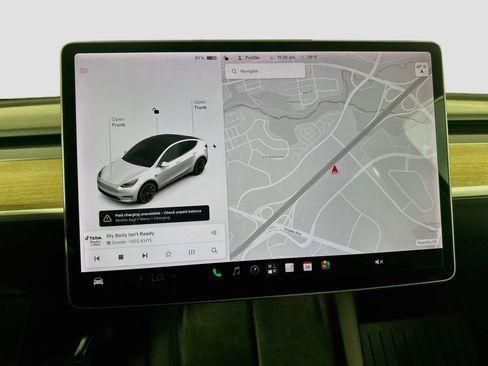 Used 2021 Tesla Model Y Long Range AWD/4WD image 21