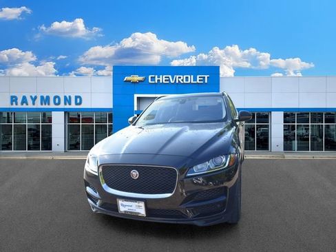 Used 2018 Jaguar F-PACE Premium AWD/4WD image 7