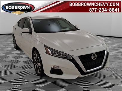 Used 2022 Nissan Altima 2.5 SV