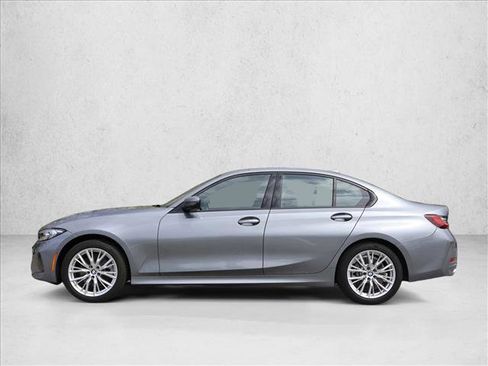 Used 2023 BMW 330i xDrive Sedan w/ Driving Assistance Package AWD/4WD image 8