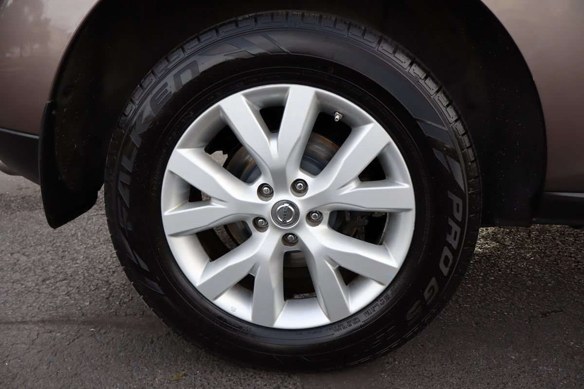Used 2013 Nissan Murano S AWD/4WD image 41
