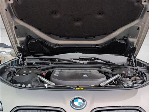 New 2026 BMW 750e xDrive w/ Executive Package AWD/4WD image 17