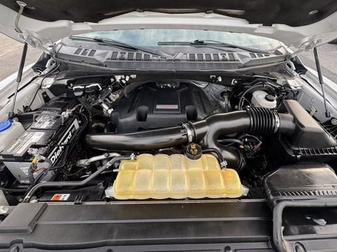 Used 2018 Ford F150 Raptor image 2