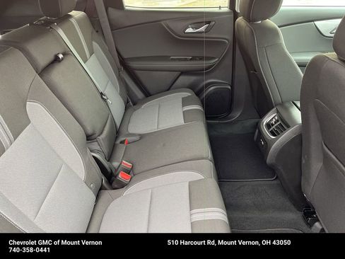 New 2025 Chevrolet Blazer LT w/ Convenience Package image 18