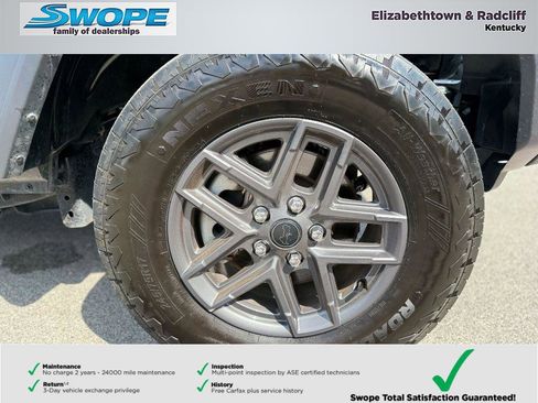 Certified 2024 Jeep Wrangler Sport S image 12