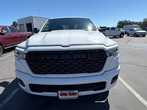 New 2026 RAM 1500 Express AWD/4WD image 8