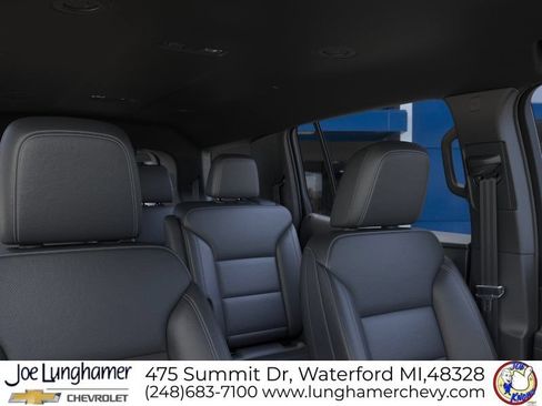 New 2027 Chevrolet Traverse LT w/ Midnight/Sport Edition AWD/4WD image 24