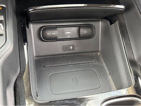 Used 2022 Kia Telluride S AWD/4WD image 31