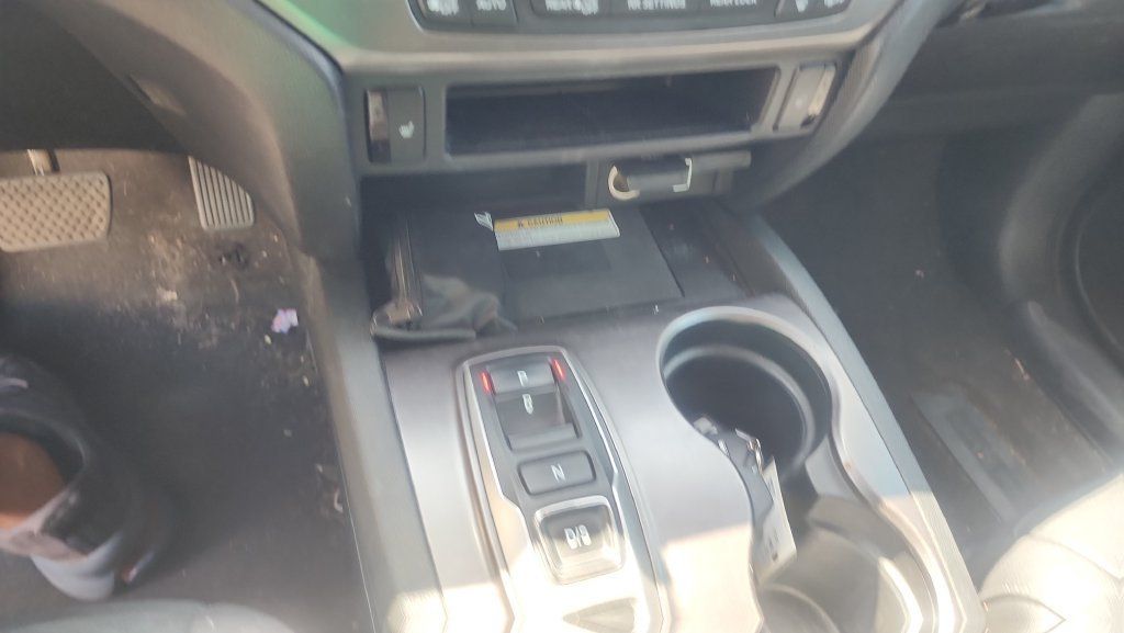 Used 2021 Honda Pilot Special Edition image 16