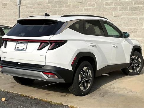 New 2025 Hyundai Tucson SEL image 13