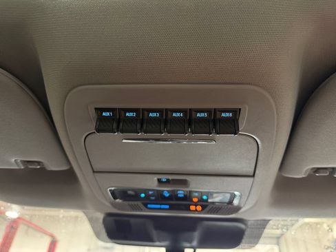 Used 2024 Ford F250 Lariat w/ Lariat Ultimate Package AWD/4WD image 19