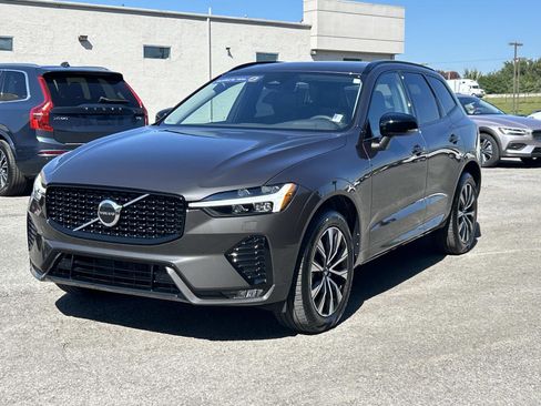 Certified 2024 Volvo XC60 B5 Core w/ Protection Package Premier image 7