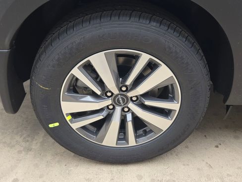 New 2026 Nissan Pathfinder SL FWD image 22