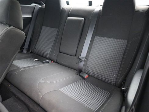 Used 2022 Dodge Challenger SXT image 22