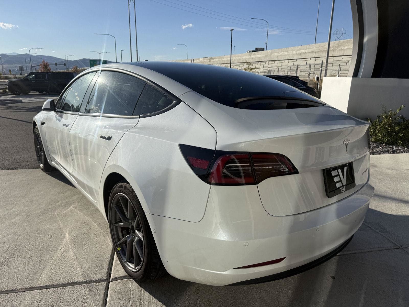 Used 2021 Tesla Model 3 Long Range AWD/4WD image 6