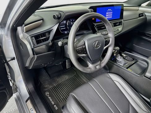 Certified 2024 Lexus ES 350 F Sport w/ Accessory Package (Z2) FWD image 9