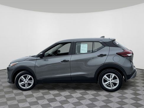 Used 2025 Nissan Kicks Play S image 16