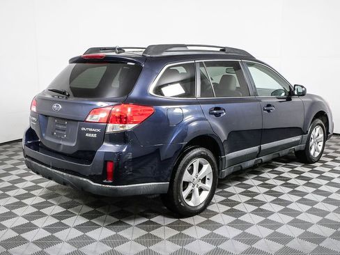 Used 2014 Subaru Outback 2.5i Limited image 5