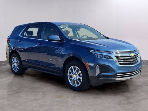 Certified 2024 Chevrolet Equinox LT AWD/4WD image 3
