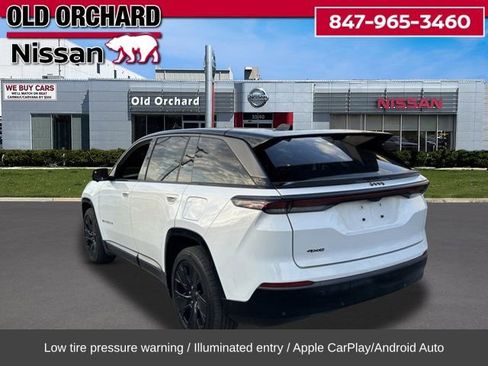 Used 2025 Jeep Wagoneer S Launch Edition image 7