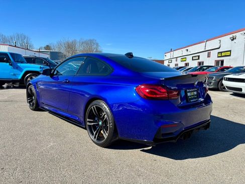 Used 2020 BMW M4 Coupe w/ Executive Package image 6