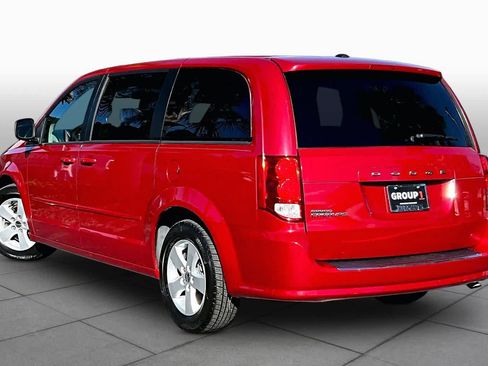 Used 2016 Dodge Grand Caravan SE w/ Quick Order Package 29E SE FWD image 12